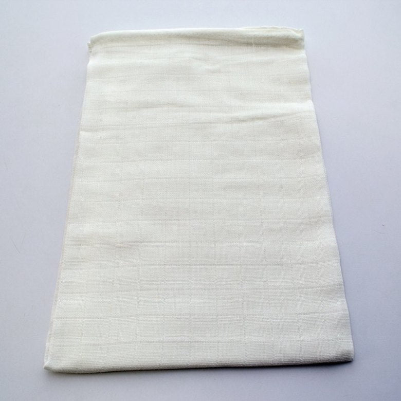 Pielucha tetrowa biała 70x80 cm – miękka i przewiewna pielucha bawełniana, idealna dla niemowląt i noworodków, delikatna dla skóry dziecka