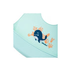 Śliniak silikonowy wieloryb AKUKU – miękki, lekki i z kieszonką ALA0505